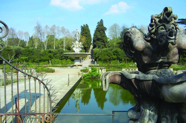 Palazzo Pitti Boboli Gardens Florence Oltrarno